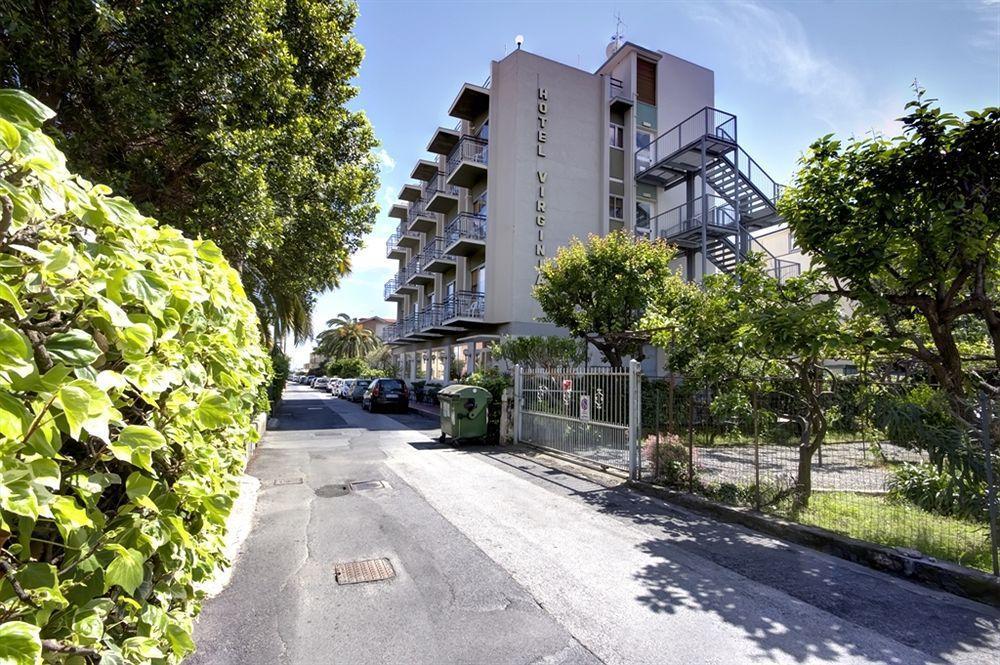 Hotel Virginia Diano Marina Exterior photo